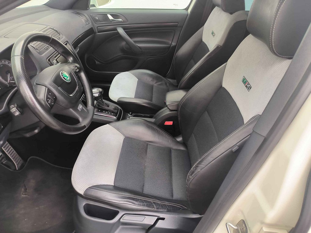 Škoda Octavia II 2.0 TDi RS
