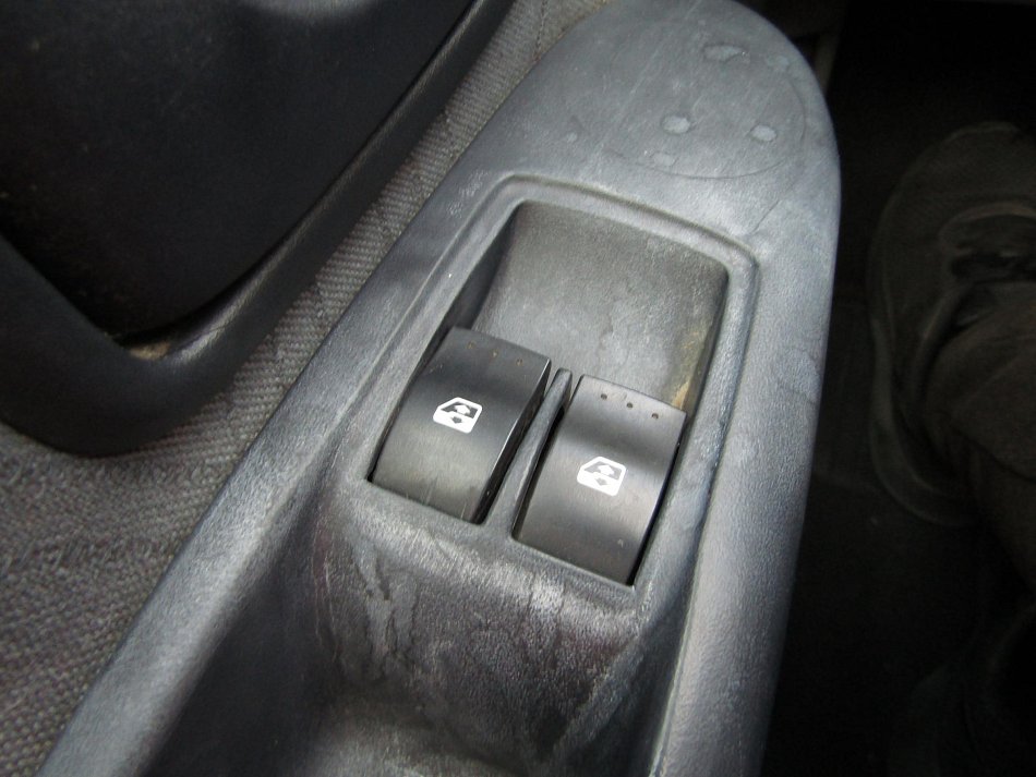 Renault Clio 1.2I 