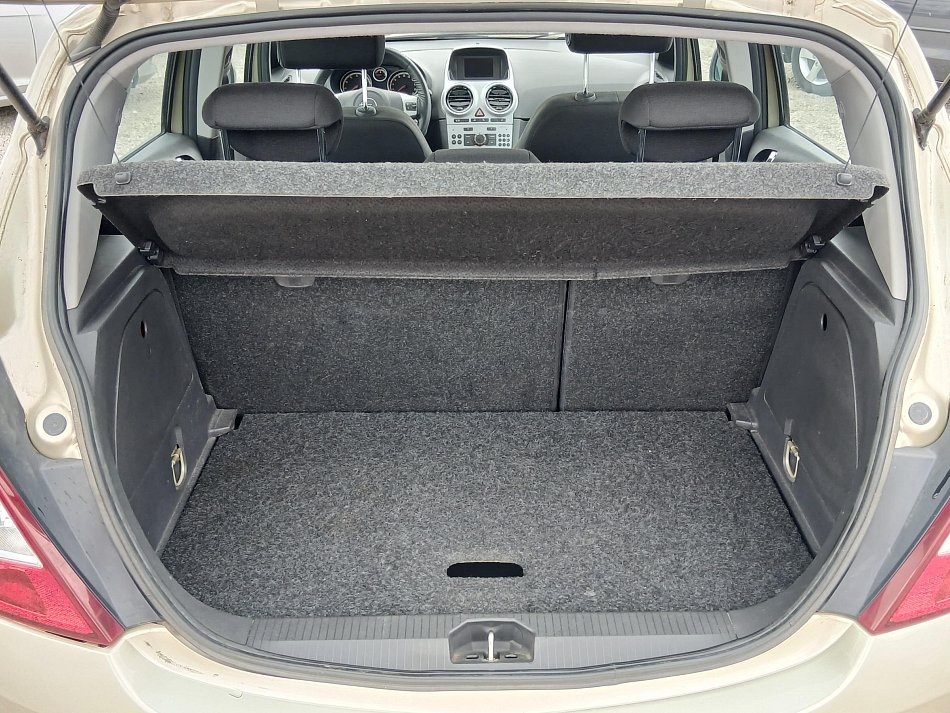 Opel Corsa 1.2 16V 