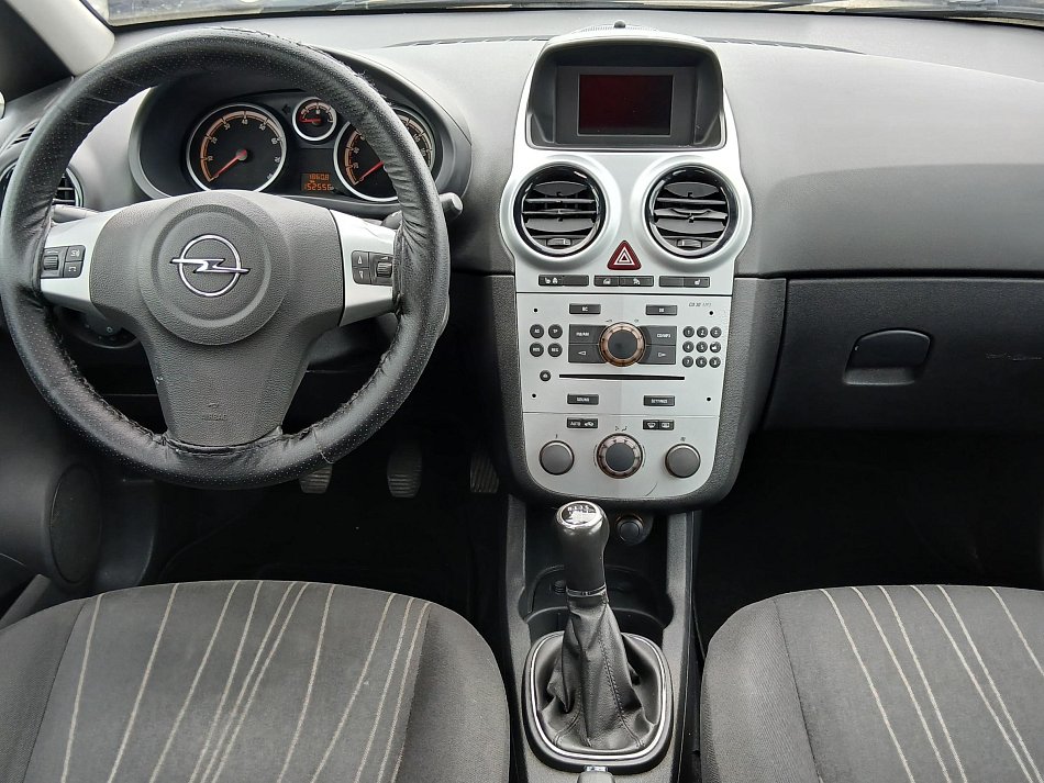 Opel Corsa 1.2 16V 