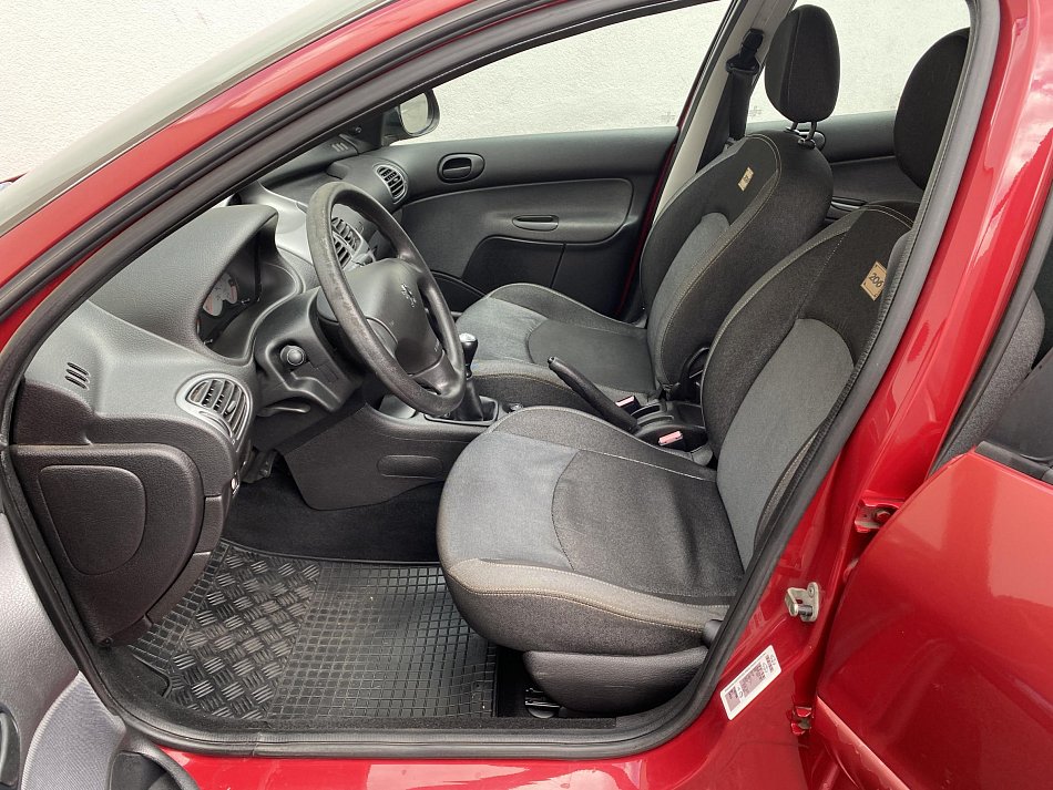 Peugeot 206 1.4i 