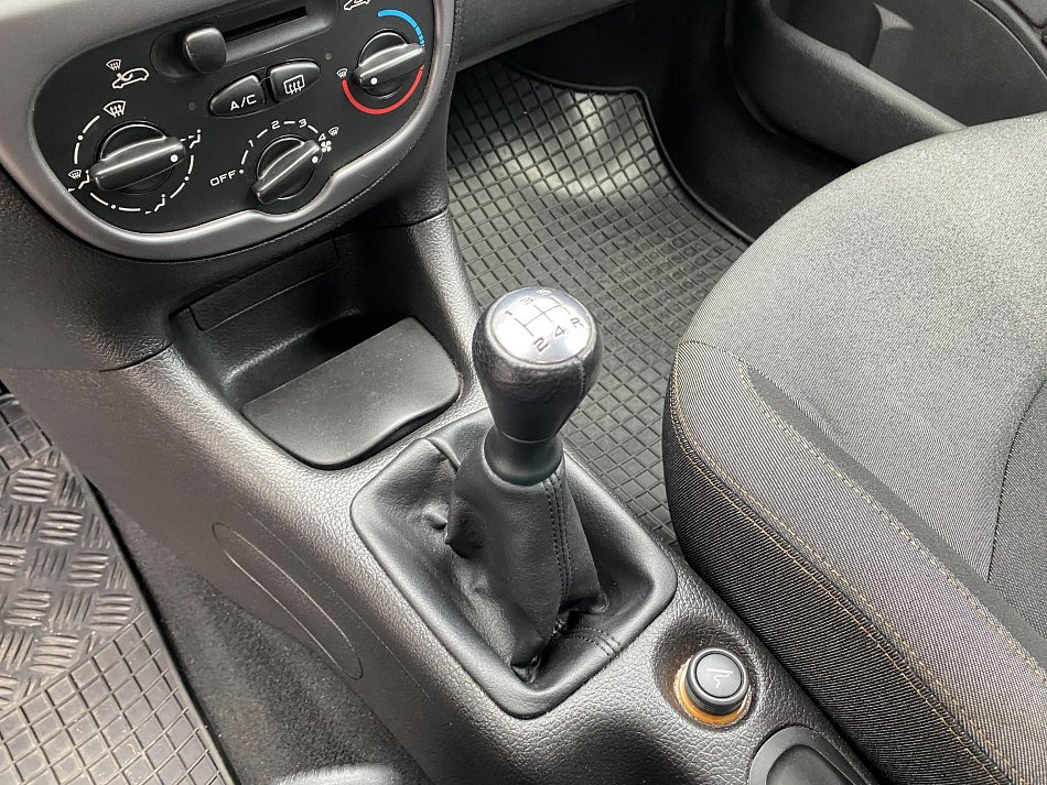 Peugeot 206 1.4i 