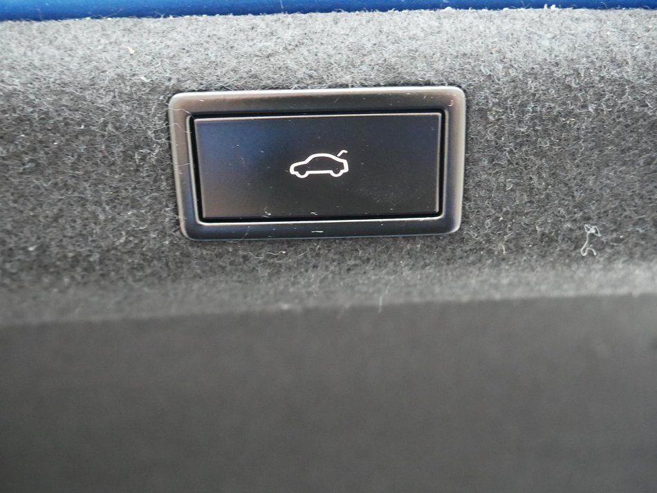 Škoda Superb III 2.0 TSi SportLine 4x4