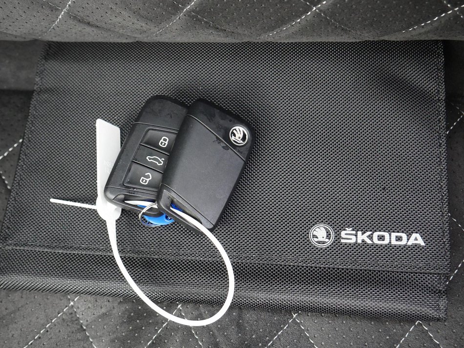 Škoda Superb III 2.0 TSi SportLine 4x4