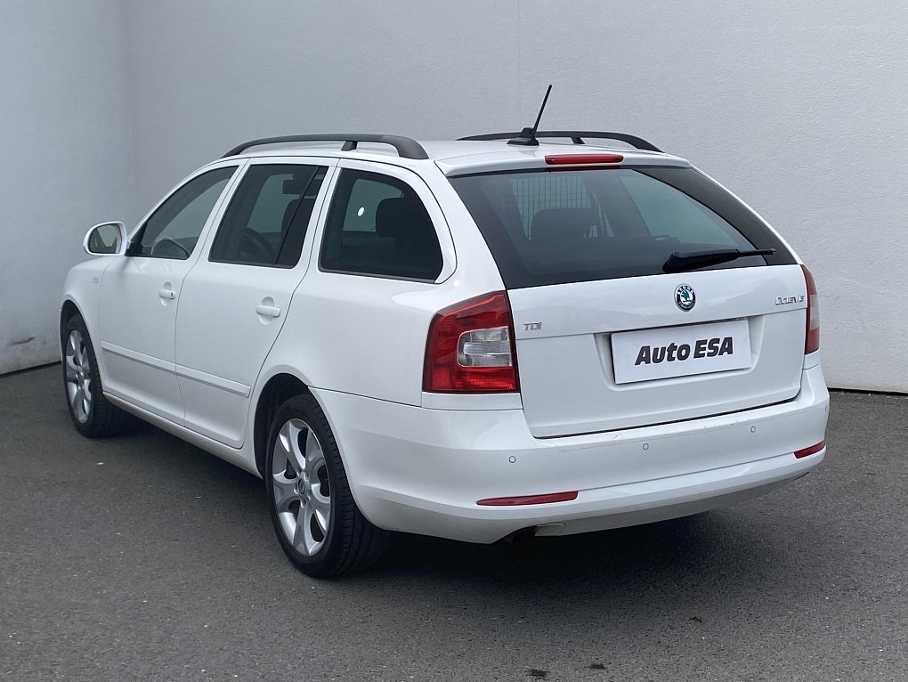 Škoda Octavia II 2.0 TDi Family