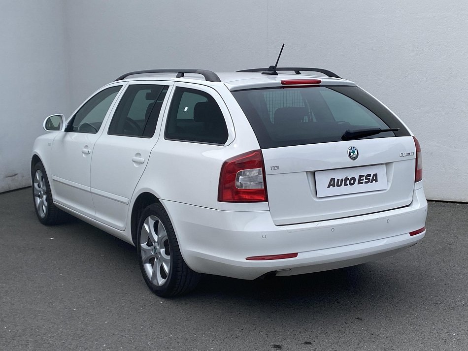 Škoda Octavia II 2.0 TDi Family