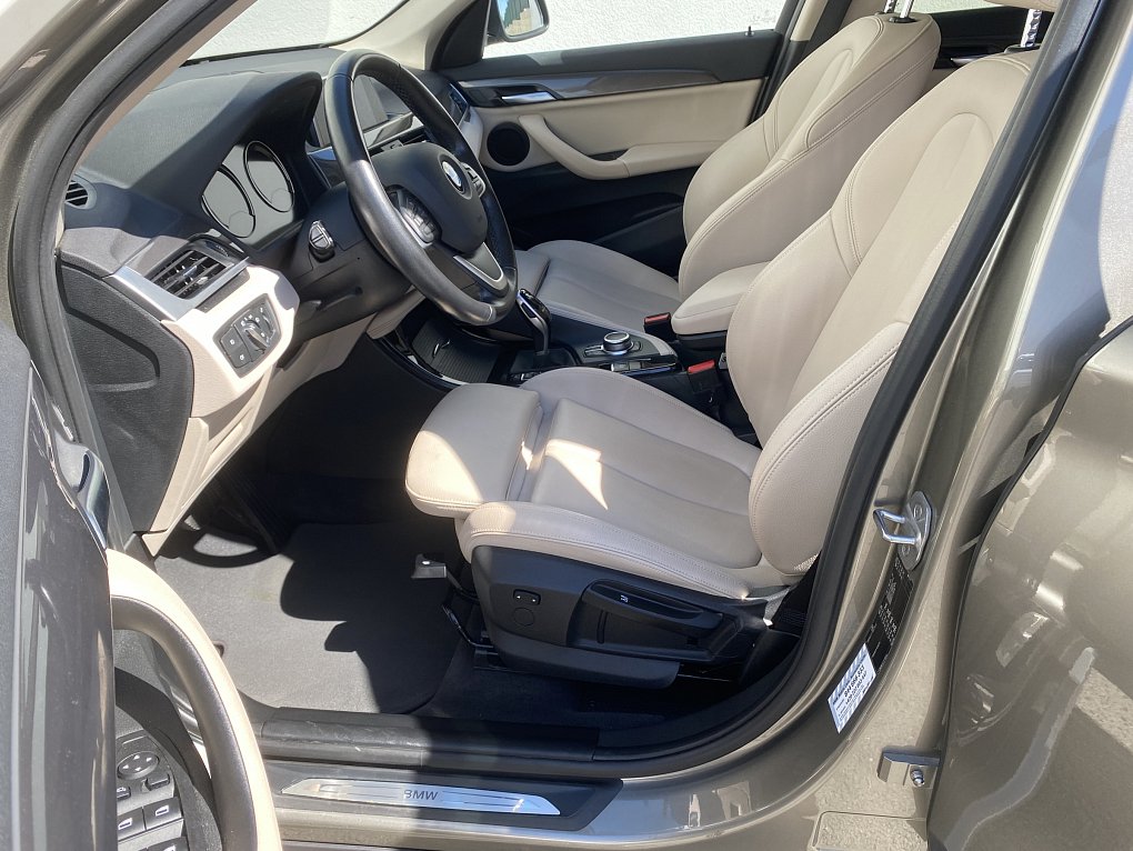 BMW X1 1.5 i X-Line sDrive 18i