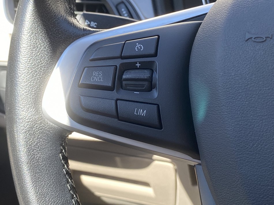 BMW X1 1.5 i X-Line sDrive 18i