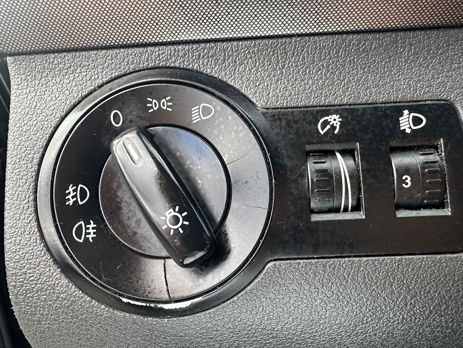 Volkswagen Touran 1.9TDi 