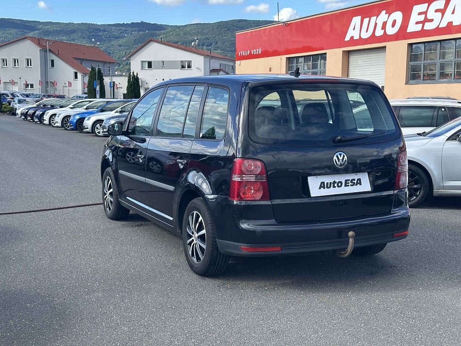 Volkswagen Touran 1.9TDi 