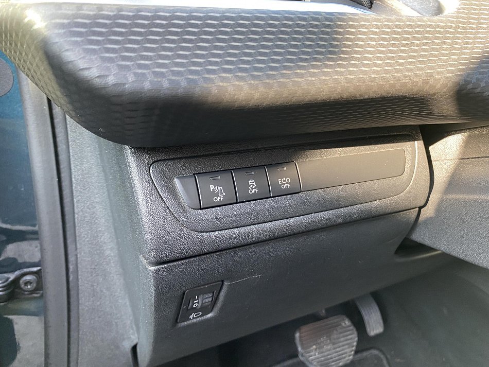 Peugeot 2008 1.2PT Allure