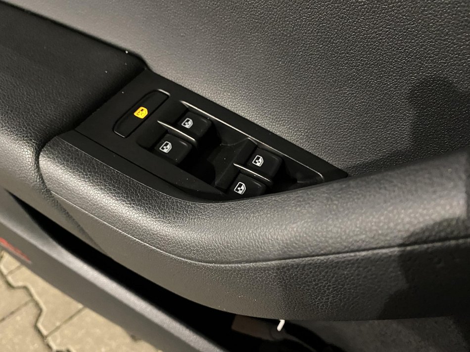 Škoda Octavia III 1.6 TDi Ambition