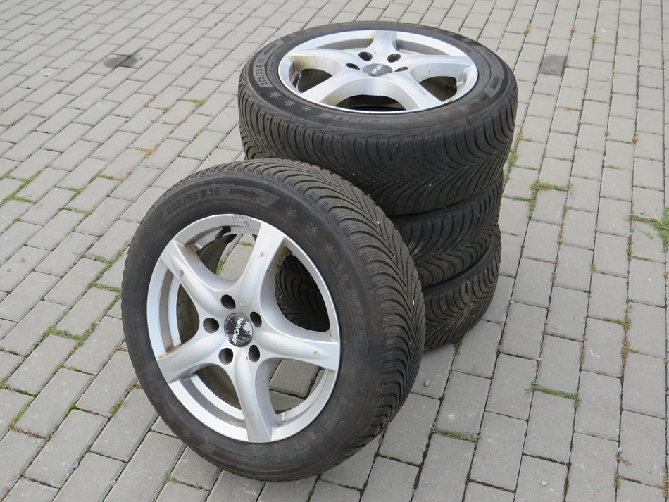 Škoda Octavia III 2.0TDI Elegance