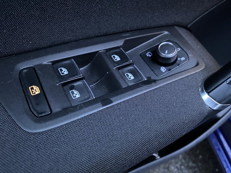 Volkswagen Touran 1.4TSi Highline