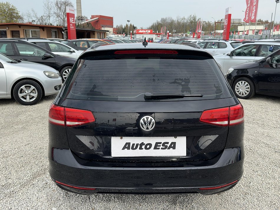 Volkswagen Passat 1.6 TDi 