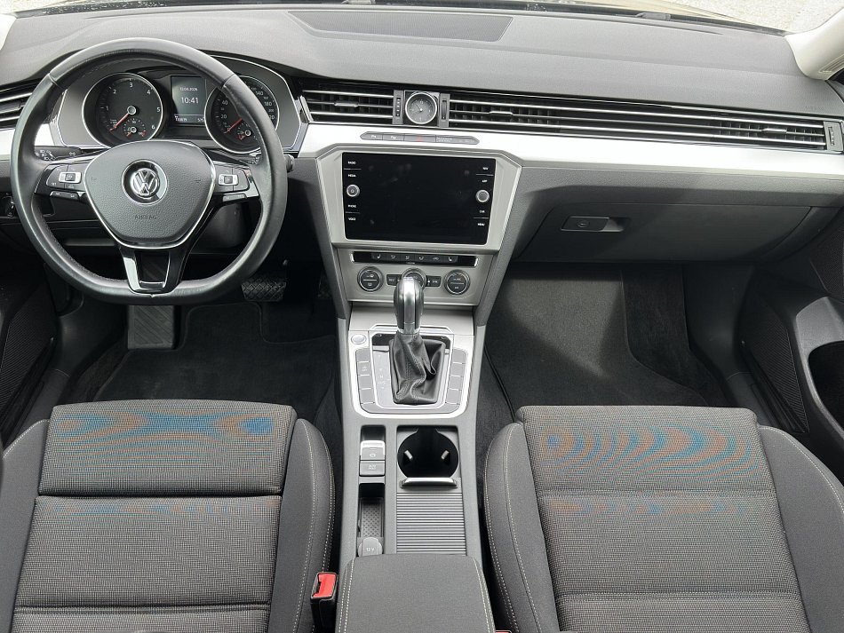 Volkswagen Passat 1.6 TDi 