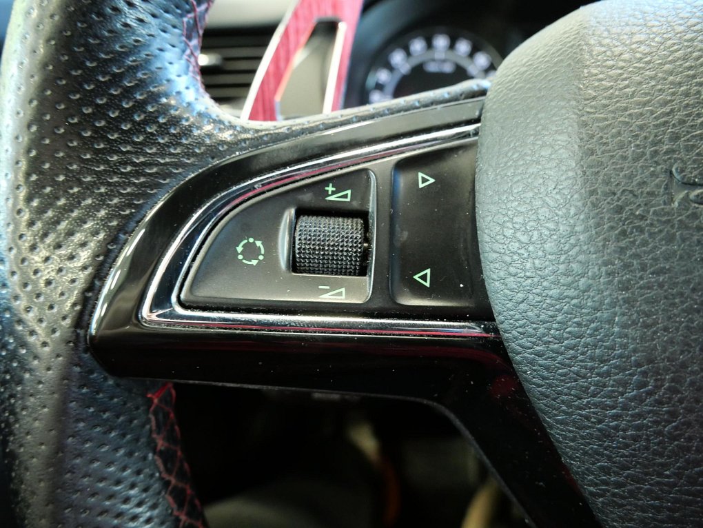 Škoda Octavia III 2.0 TDi RS