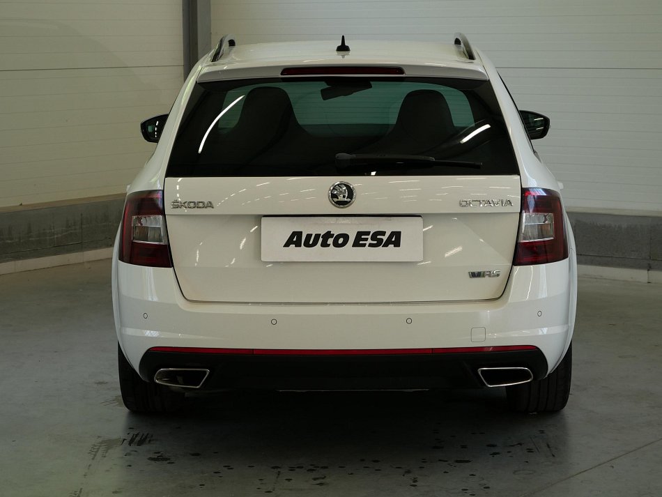 Škoda Octavia III 2.0 TDi RS