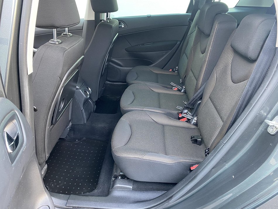 Peugeot 308 1.6VTi 
