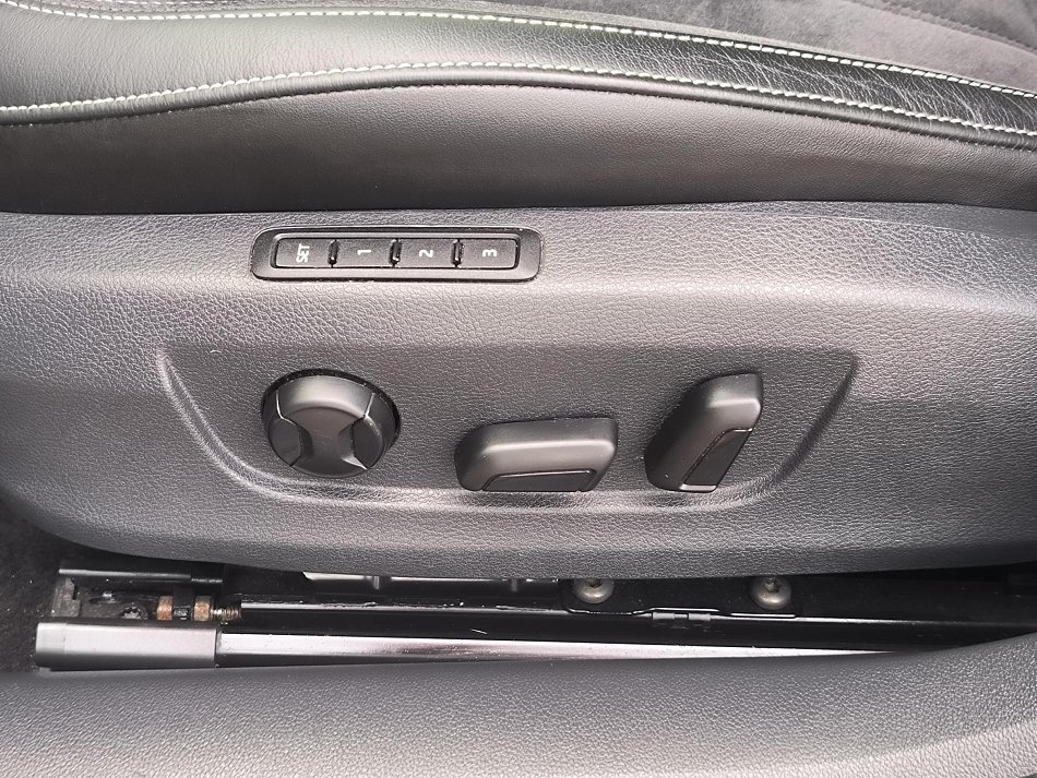 Škoda Superb III 2.0 TDi Style
