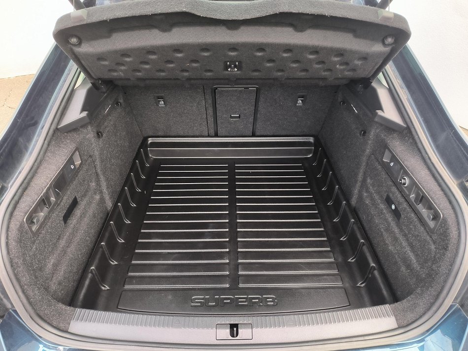 Škoda Superb III 2.0 TDi Style