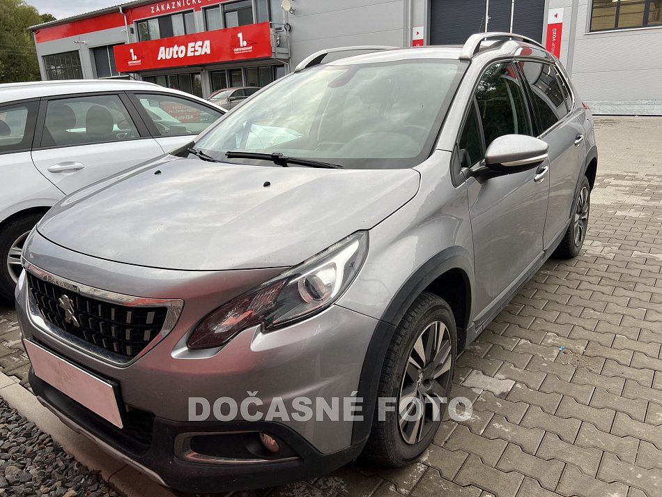 Peugeot 2008 1.2PT 