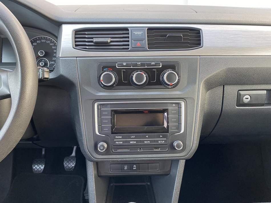 Volkswagen Caddy 2.0TDi Trendline MAXi 7míst