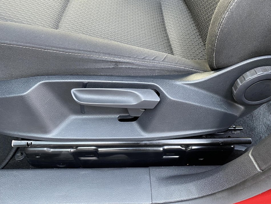 Volkswagen Caddy 2.0TDi Trendline MAXi 7míst