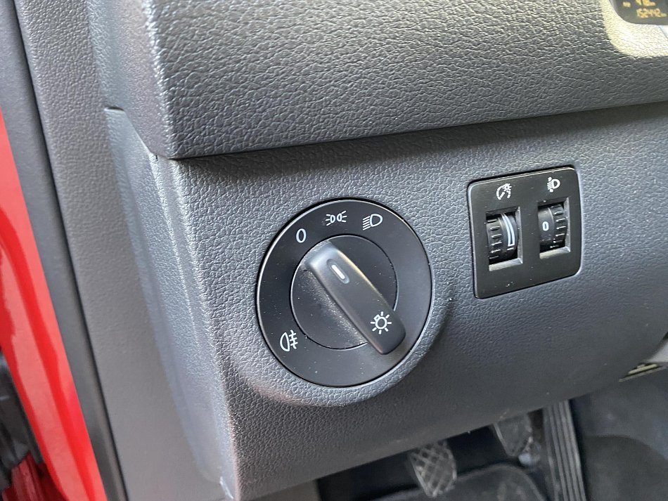 Volkswagen Caddy 2.0TDi Trendline MAXi 7míst