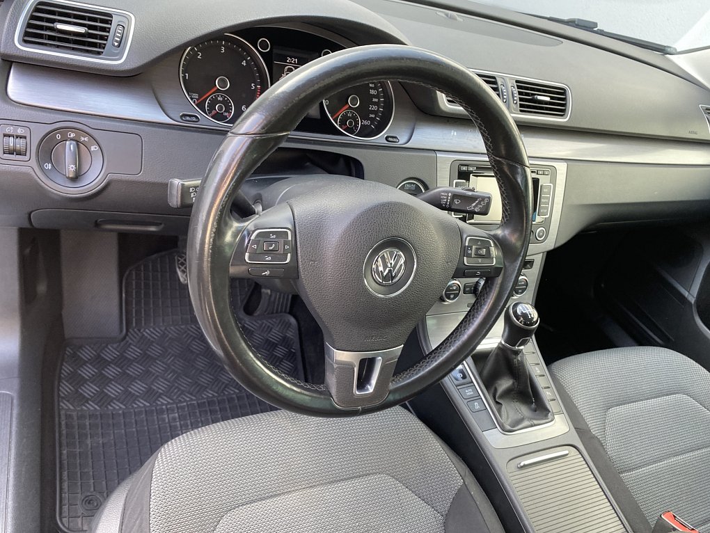 Volkswagen Passat 2.0 TDi Comfortline