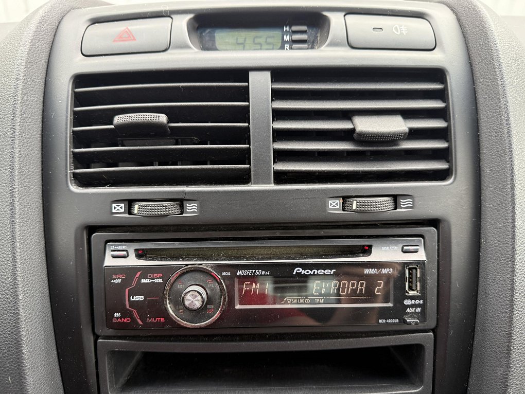 Kia Sportage 2.0 i 