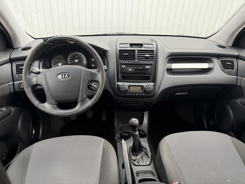 Kia Sportage 2.0 i 