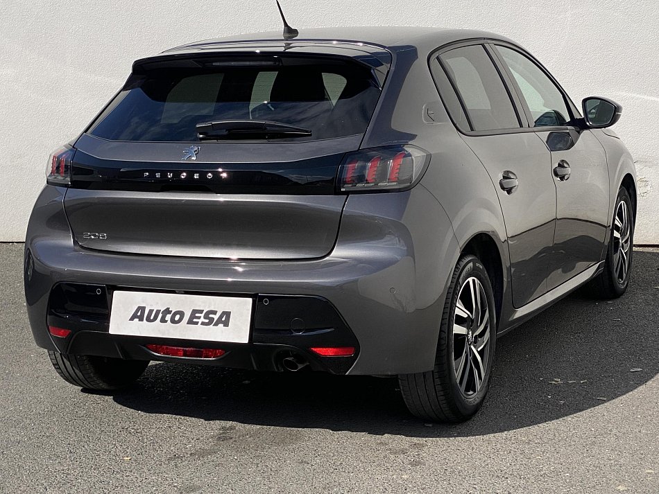 Peugeot 208 1.2PT Road Trip