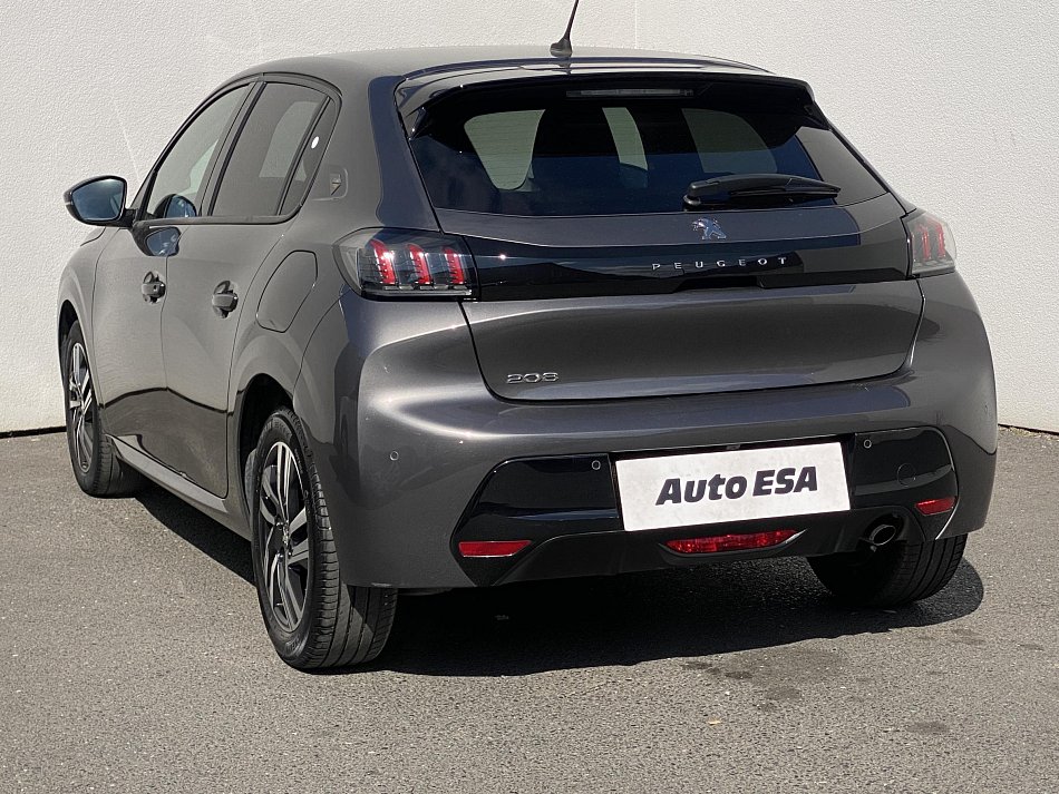 Peugeot 208 1.2PT Road Trip