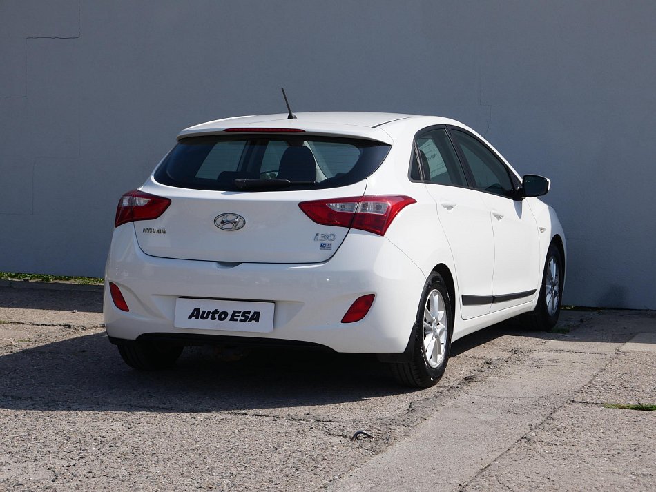Hyundai I30 1.4 i 