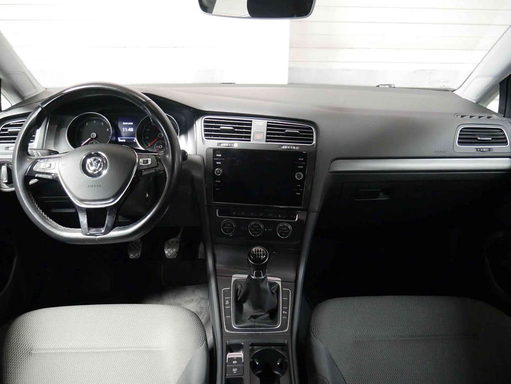 Volkswagen Golf 1.0 TSi Comfortline