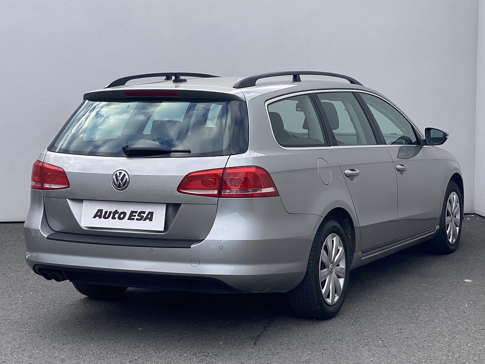 Volkswagen Passat 2.0 TDi Trendline