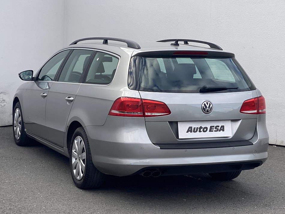 Volkswagen Passat 2.0 TDi Trendline