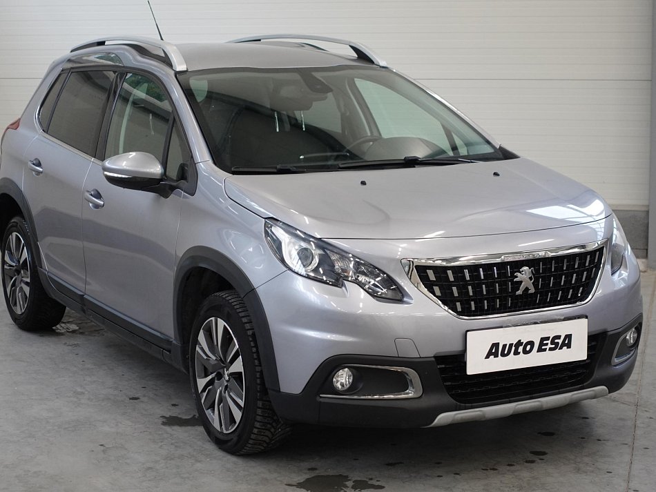 Peugeot 2008 1.2PT 