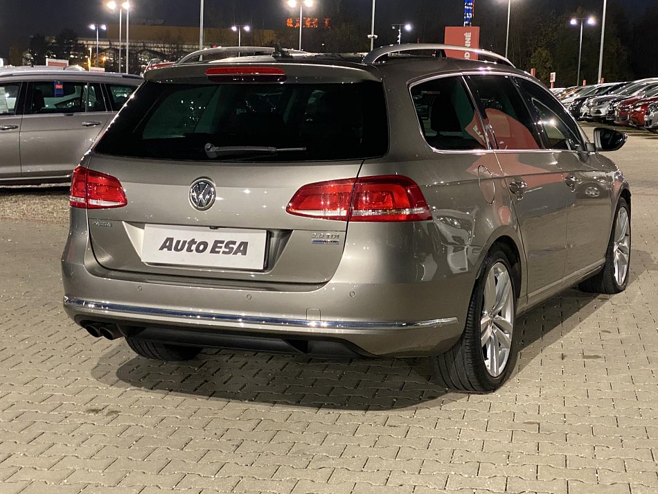 Volkswagen Passat 2.0 TDi Highline