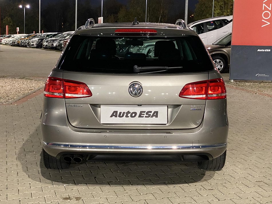 Volkswagen Passat 2.0 TDi Highline