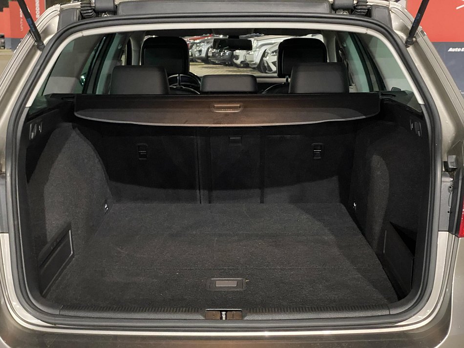 Volkswagen Passat 2.0 TDi Highline