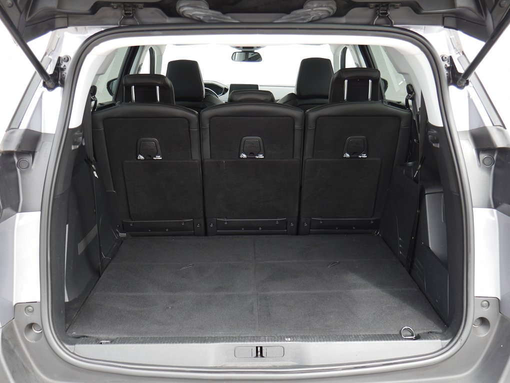 Peugeot 5008 1.2PT Allure