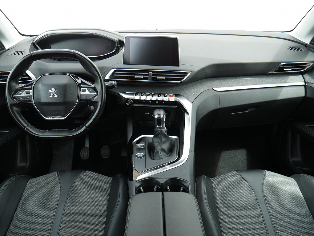 Peugeot 5008 1.2PT Allure