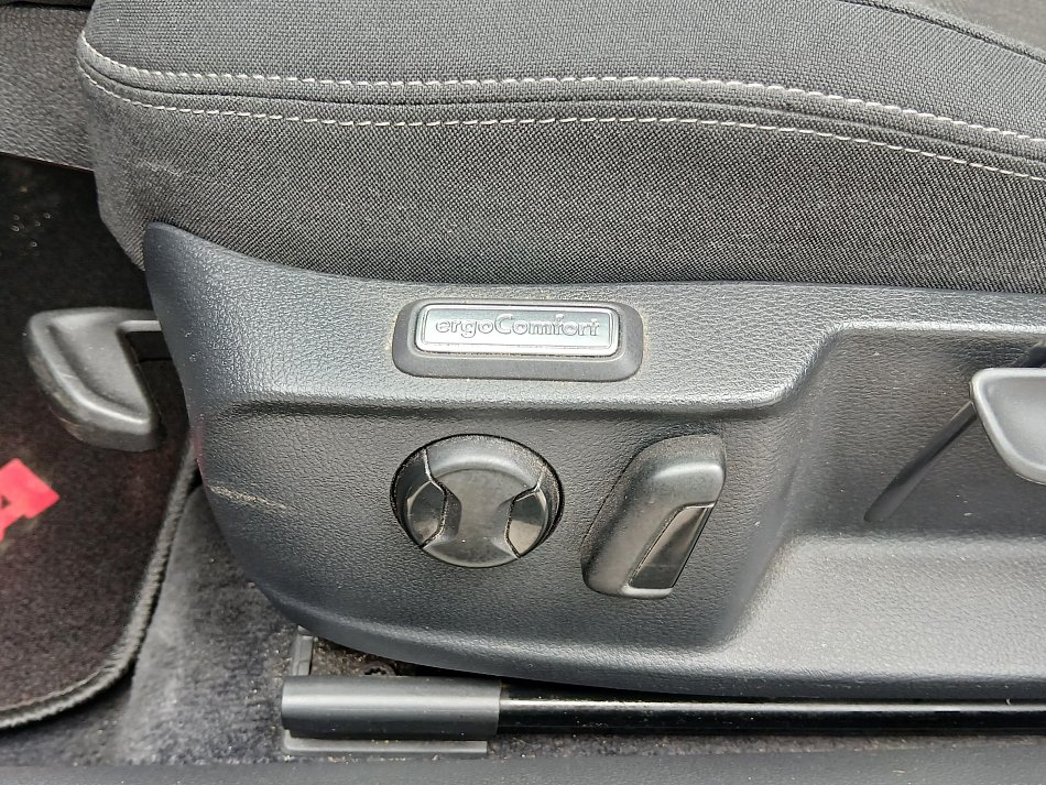 Volkswagen Passat 2.0 TDi Comfortline