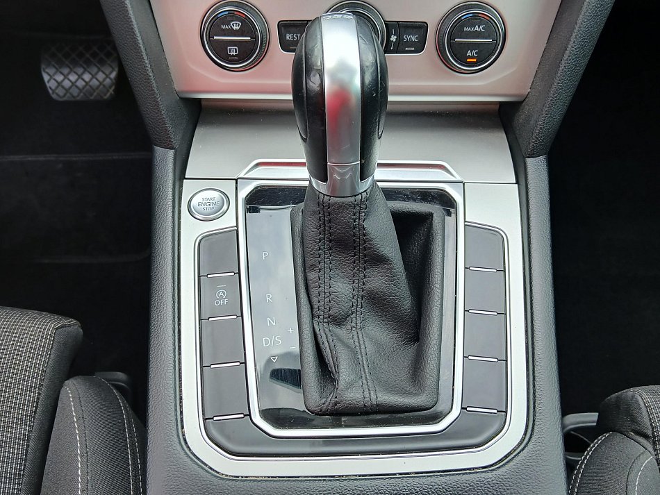 Volkswagen Passat 2.0 TDi Comfortline