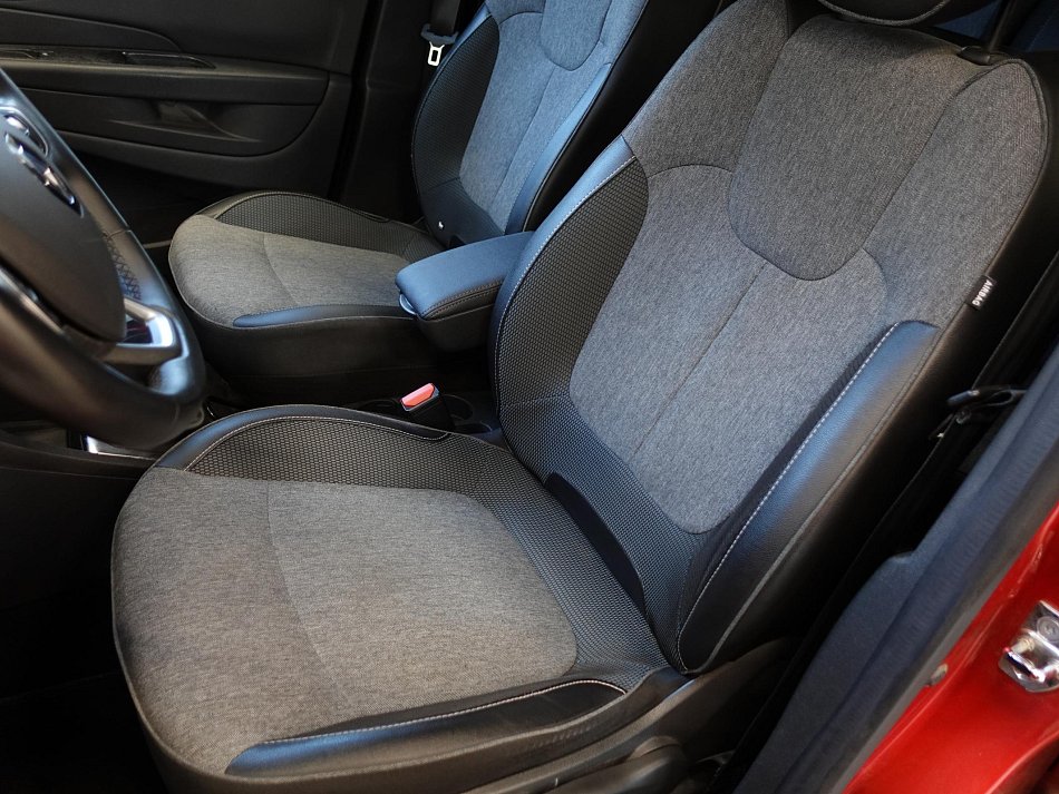 Renault Captur 1.2 TCe Intense