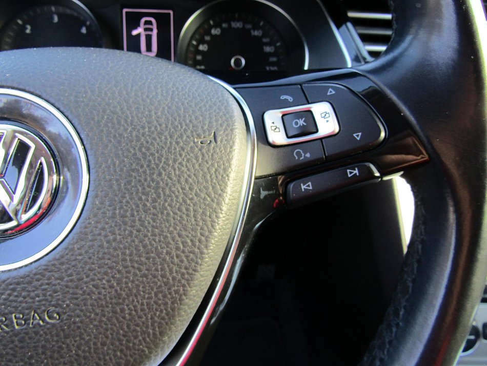 Volkswagen Passat 1.6 TDi 