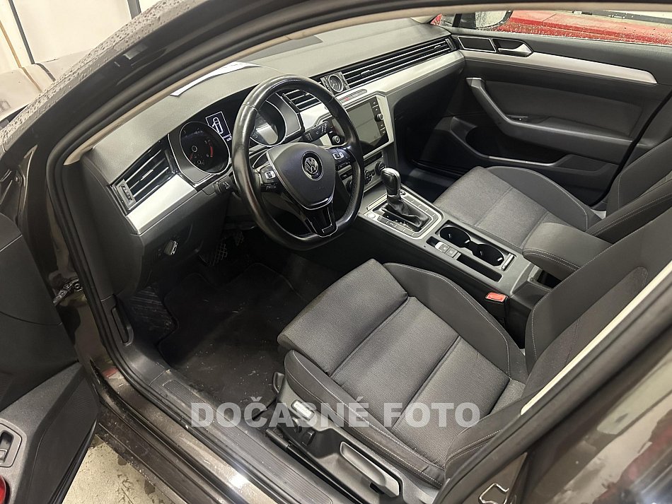 Volkswagen Passat 1.6 TDi 