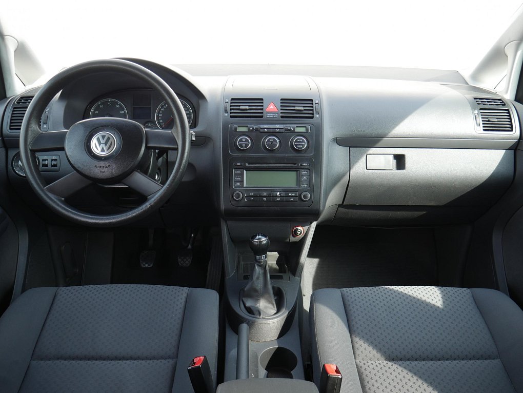 Volkswagen Touran 1.6i 